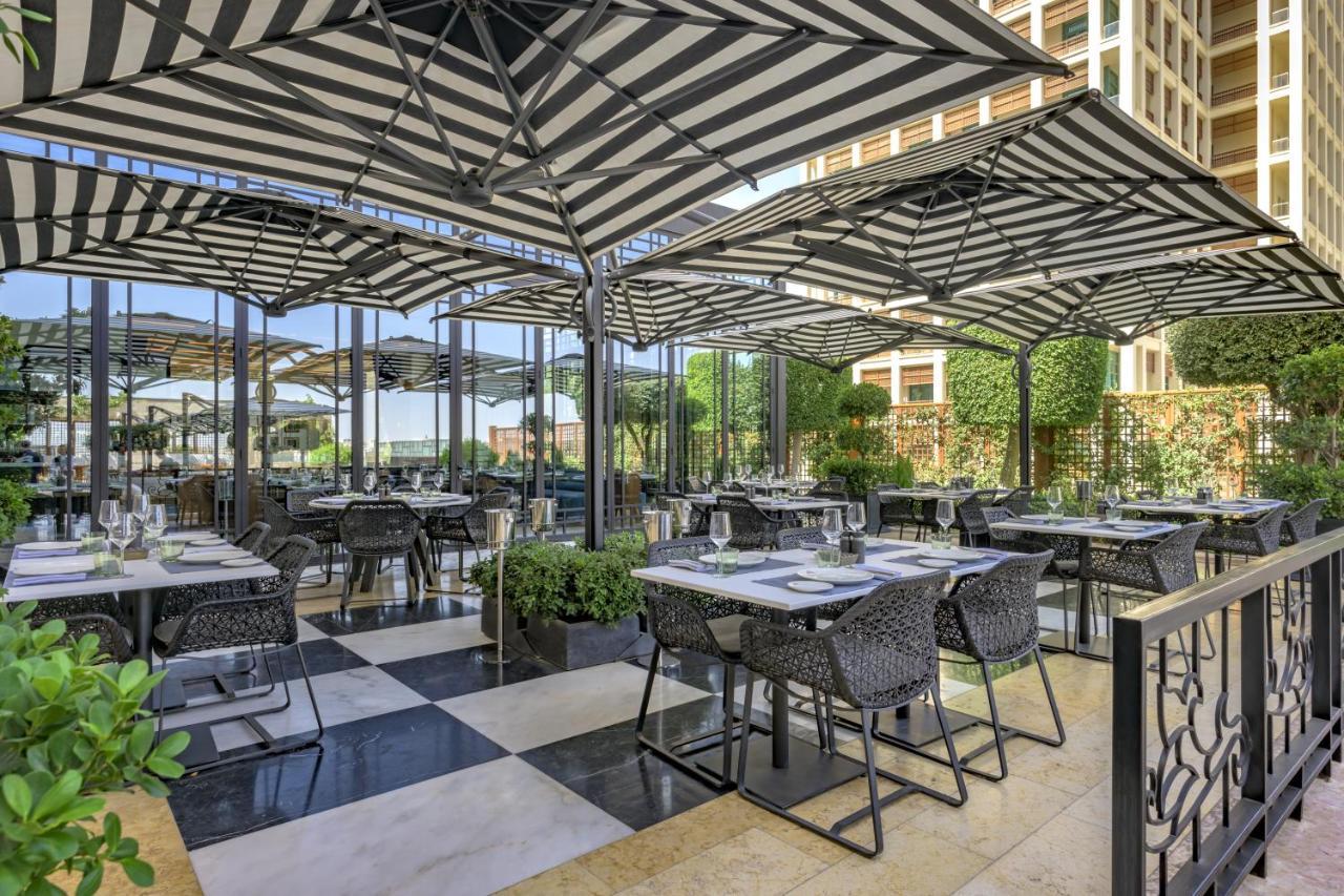 Grand Hyatt Amman Hotel Exterior photo The Terrace