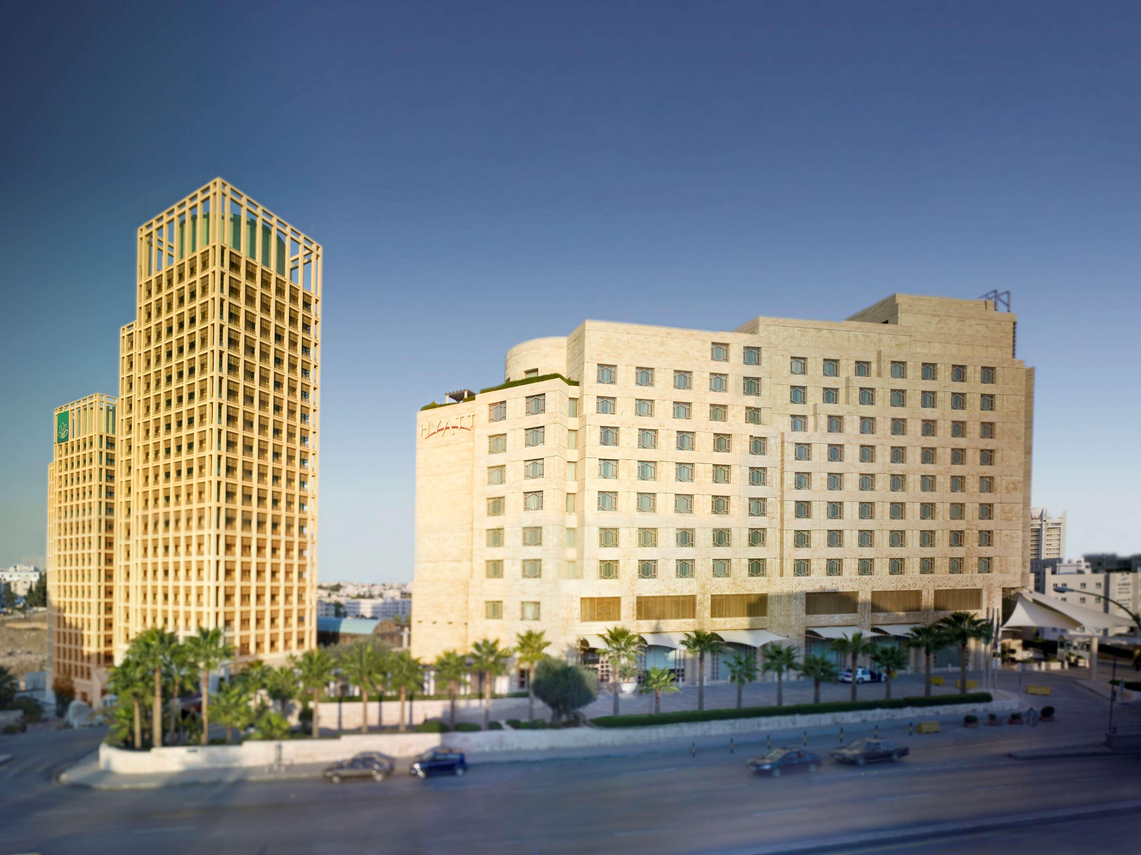 Grand Hyatt Amman Hotel Exterior photo The Four Seasons Hotel in Amman